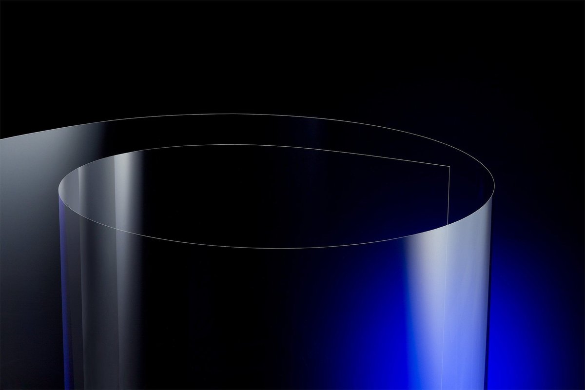 G-Leaf, a film-like glass thinner than copy paper