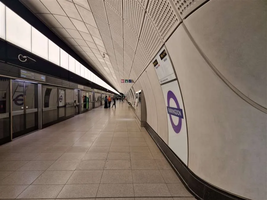 ロンドンのFarringdon駅