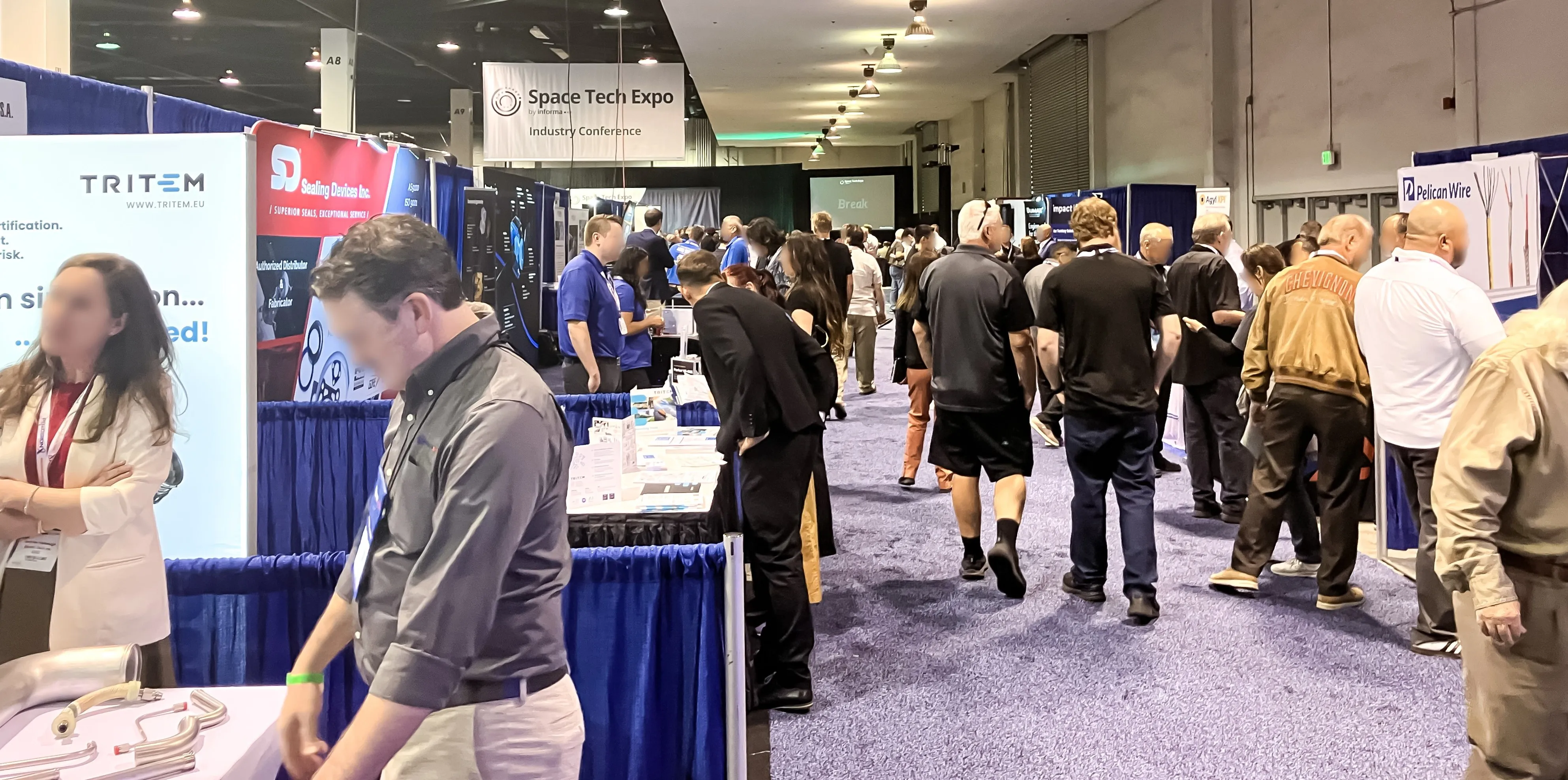 Space Tech Expo USA 2026の展示会場の様子